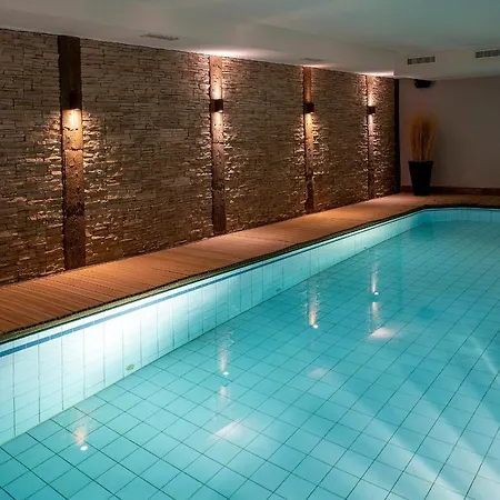 Wellnesshotel Schweizerhof 4* Зас-Фе