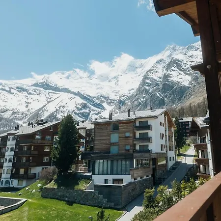 호텔 Wellnesshotel Schweizerhof 4*