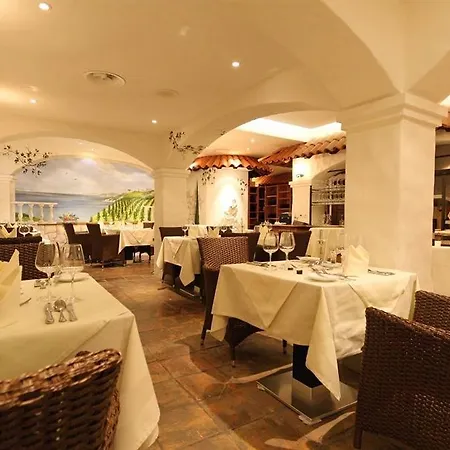 Wellnesshotel Schweizerhof 호텔 Saas Fee