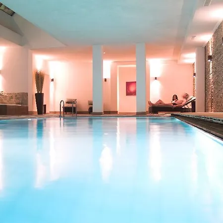 Wellnesshotel Schweizerhof 4* Saas Fee
