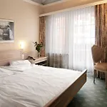 Wellnesshotel Schweizerhof 호텔 Saas Fee