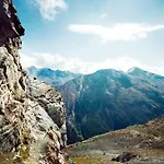 호텔 Wellnesshotel Schweizerhof 4*