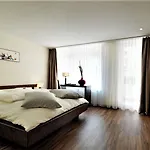 Wellnesshotel Schweizerhof 호텔 4*