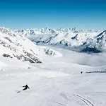 Hotel Wellnesshotel Schweizerhof 4*