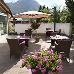 Hotel Wellnesshotel Schweizerhof 4*