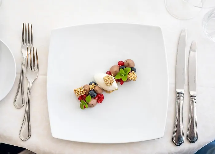 Wellnesshotel Schweizerhof 호텔