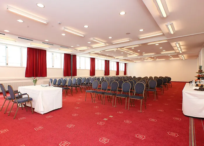 호텔 Wellnesshotel Schweizerhof 4*